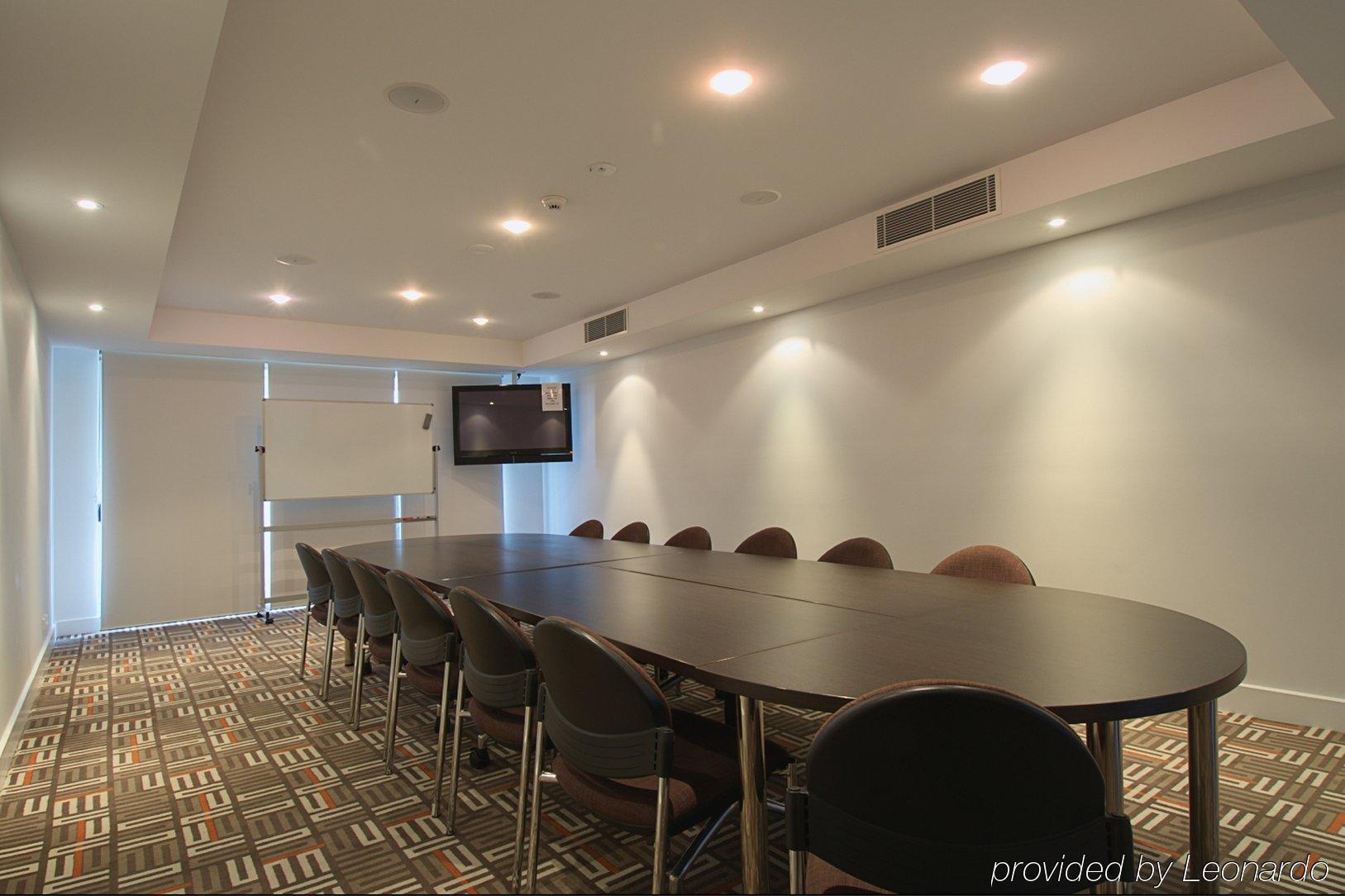 Chancellor Executive Apartments Gold Coast Kinh doanh bức ảnh